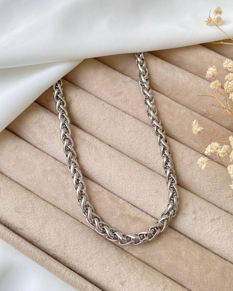 گردنبند مردانه استیل رنگ ثابت  طول  زنجیر  60 سانت